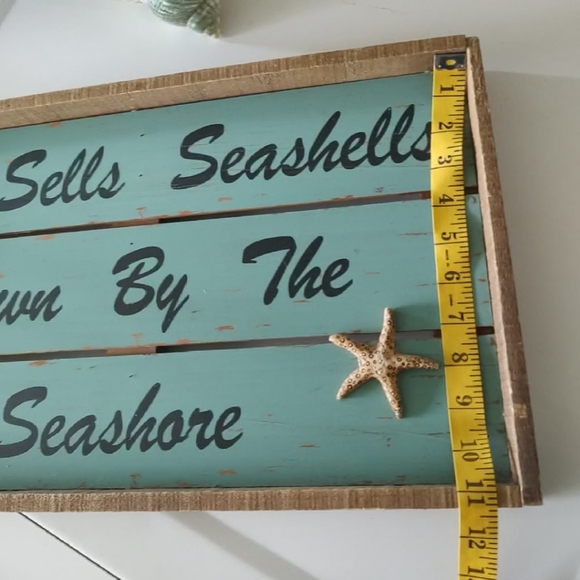 Framed Ocean Beach nautical seashell art. - Picture 4 of 7